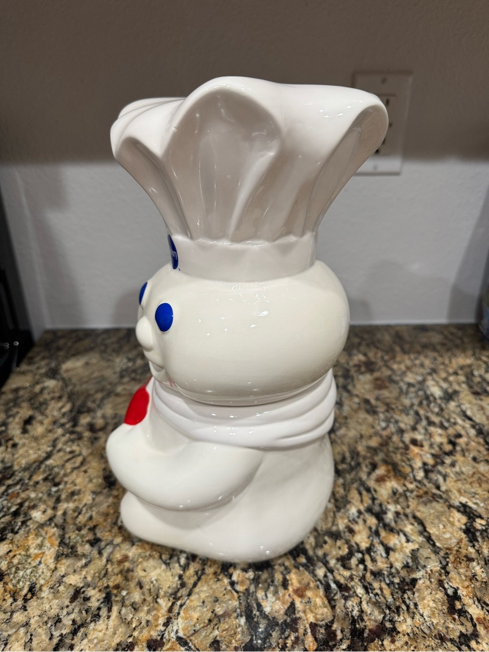 Pillsbury Doughboy "Add a Little Love" ceramic cookie jar - Picture 7 of 10